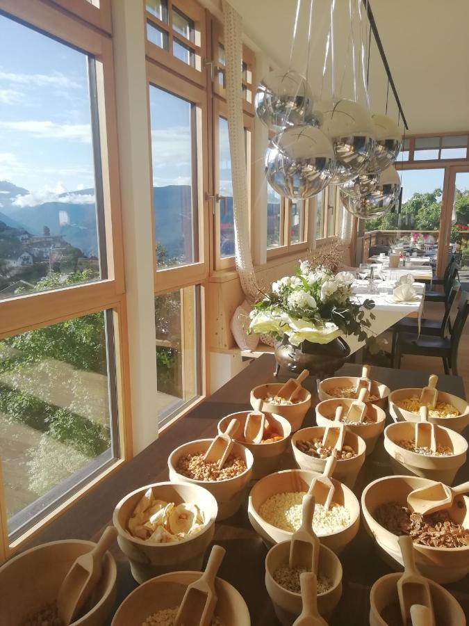 Hotel & Gasthof Zum Hirschen 圣热内西奥阿特斯诺 外观 照片